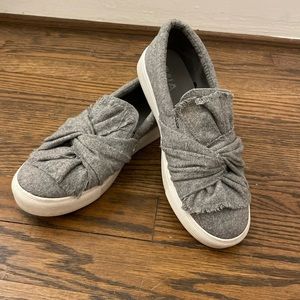 MIA Sneakers